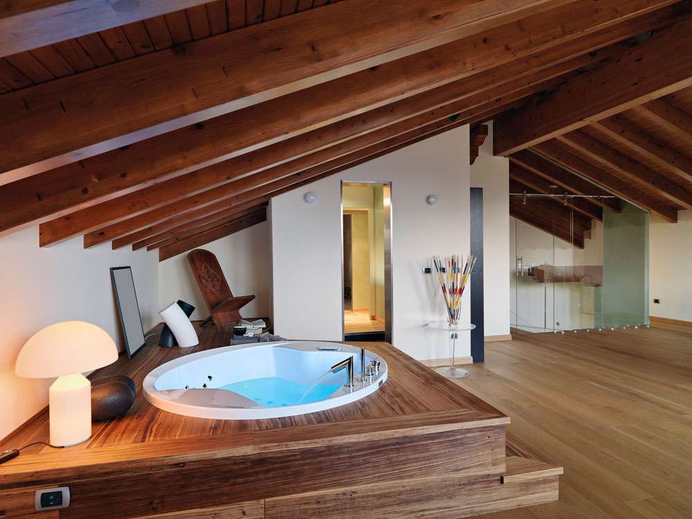 The Cosy Appeal of Wooden Ceilings and Beams