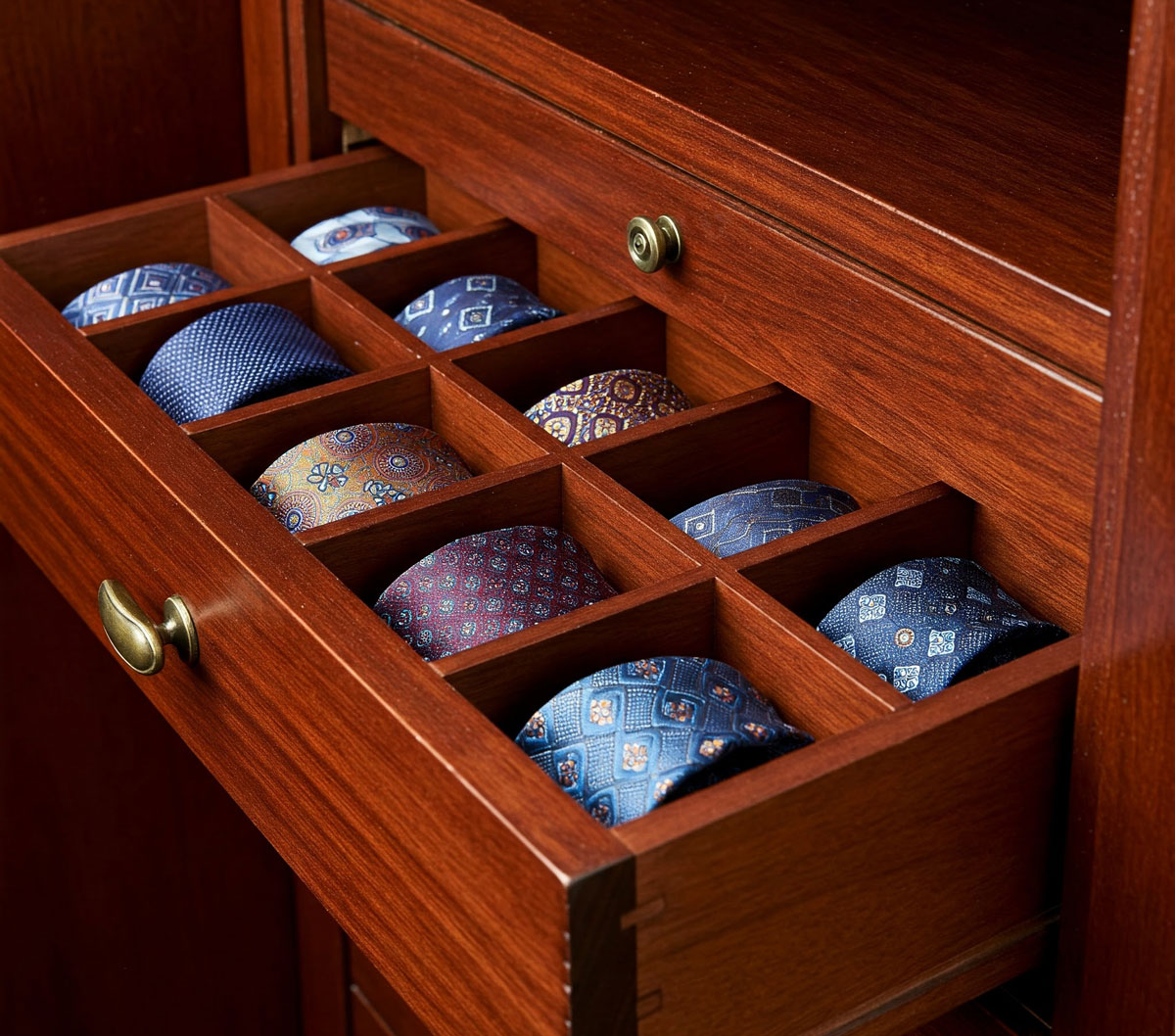 inside wardrobe tie drawer