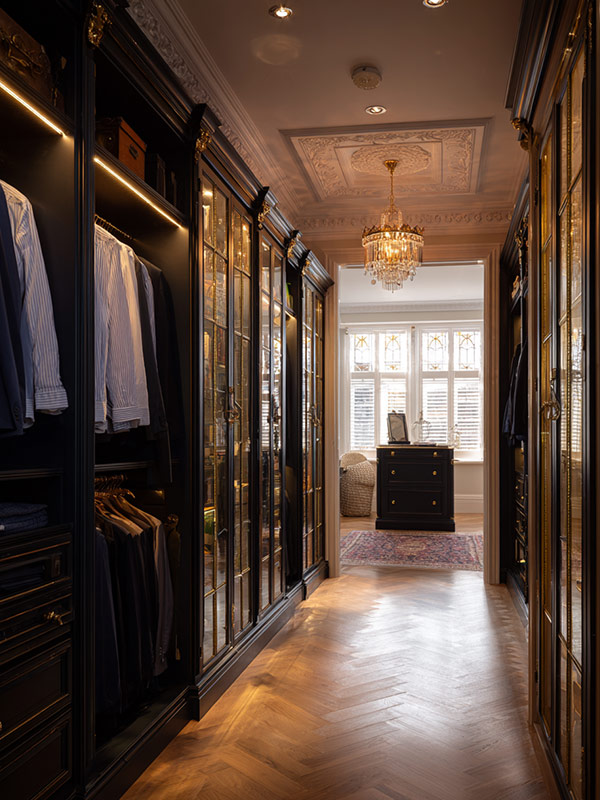 luxury walk in wardrobes