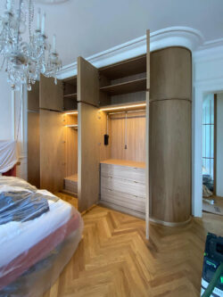Curved Bedroom Fitted Wardrobe